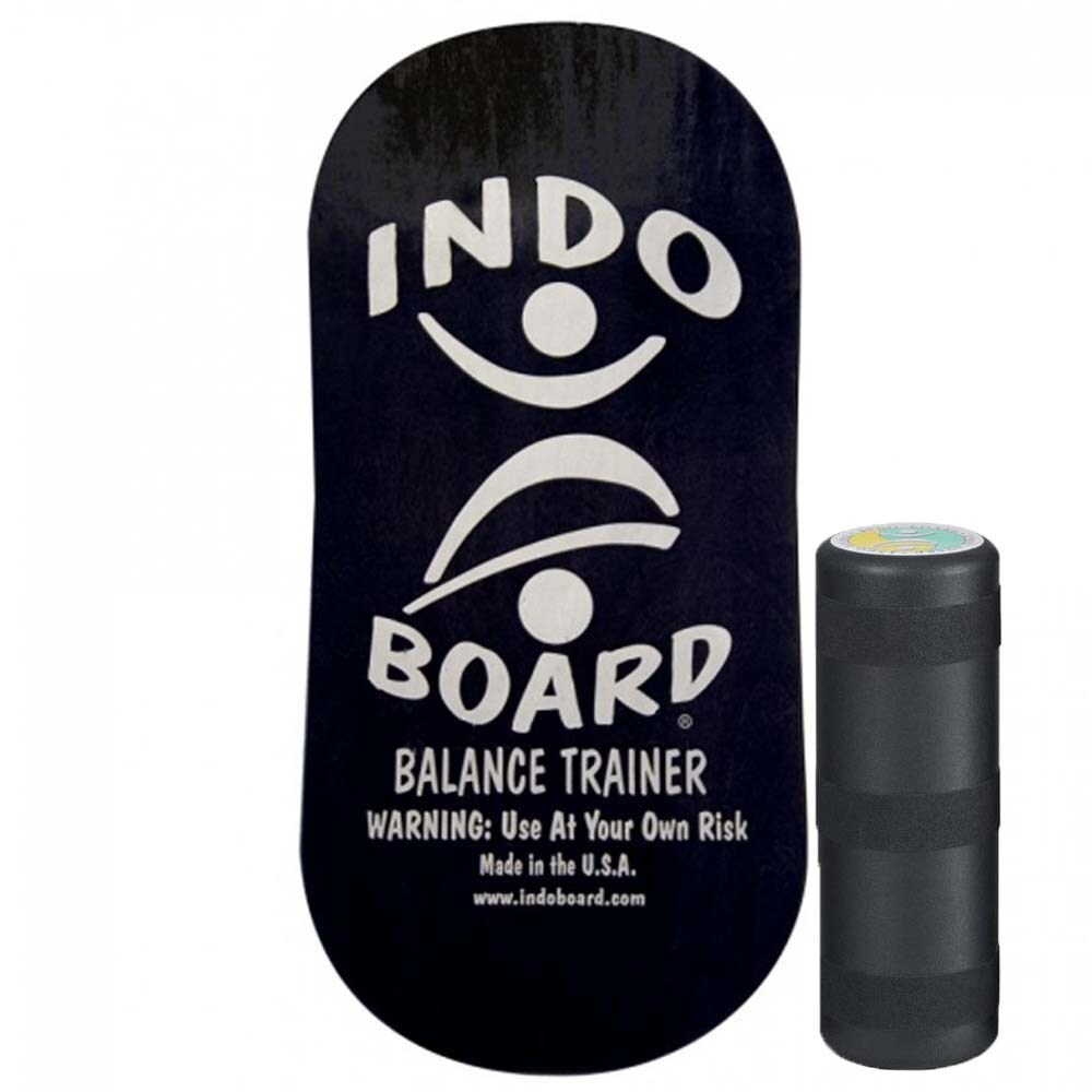 Indo Board balansbräda i svart/mörk design med vit logotyp och text, komplett med den svarta Original Roller