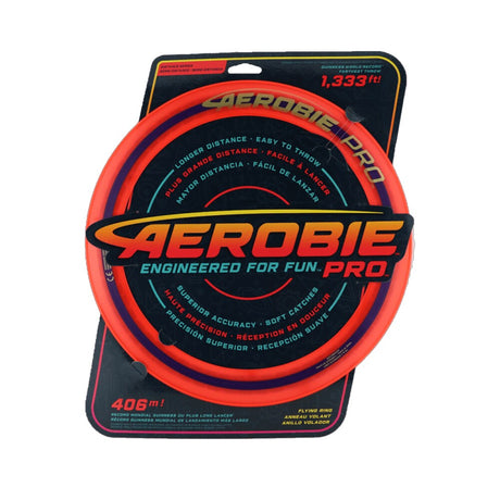 Aerobie Super Ring 33 cm – flyger långt och rakt i sommarens utomhuslek.