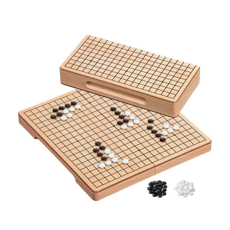 Go & Go Bang – traditionella strategispel från Asien, med spelplan och pjäser i ett komplett paket.