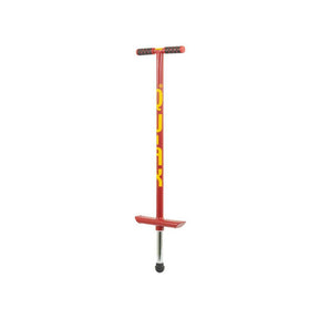 Röd Qu-Ax hoppstylta (Pogo Stick) med gul logotyp, avsedd för barn som väger 20–30 kg