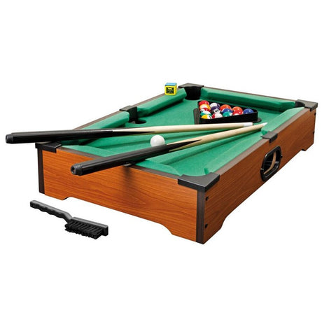 Pool Billiard – kompakt bordsbiljard med bollar och köer uppställt för spel