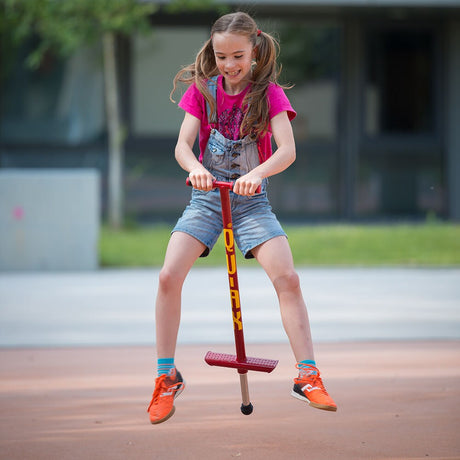 Qu-Ax hoppstylta (pogostick) för barn med vikt mellan 20–30 kg – tålig lekutrustning