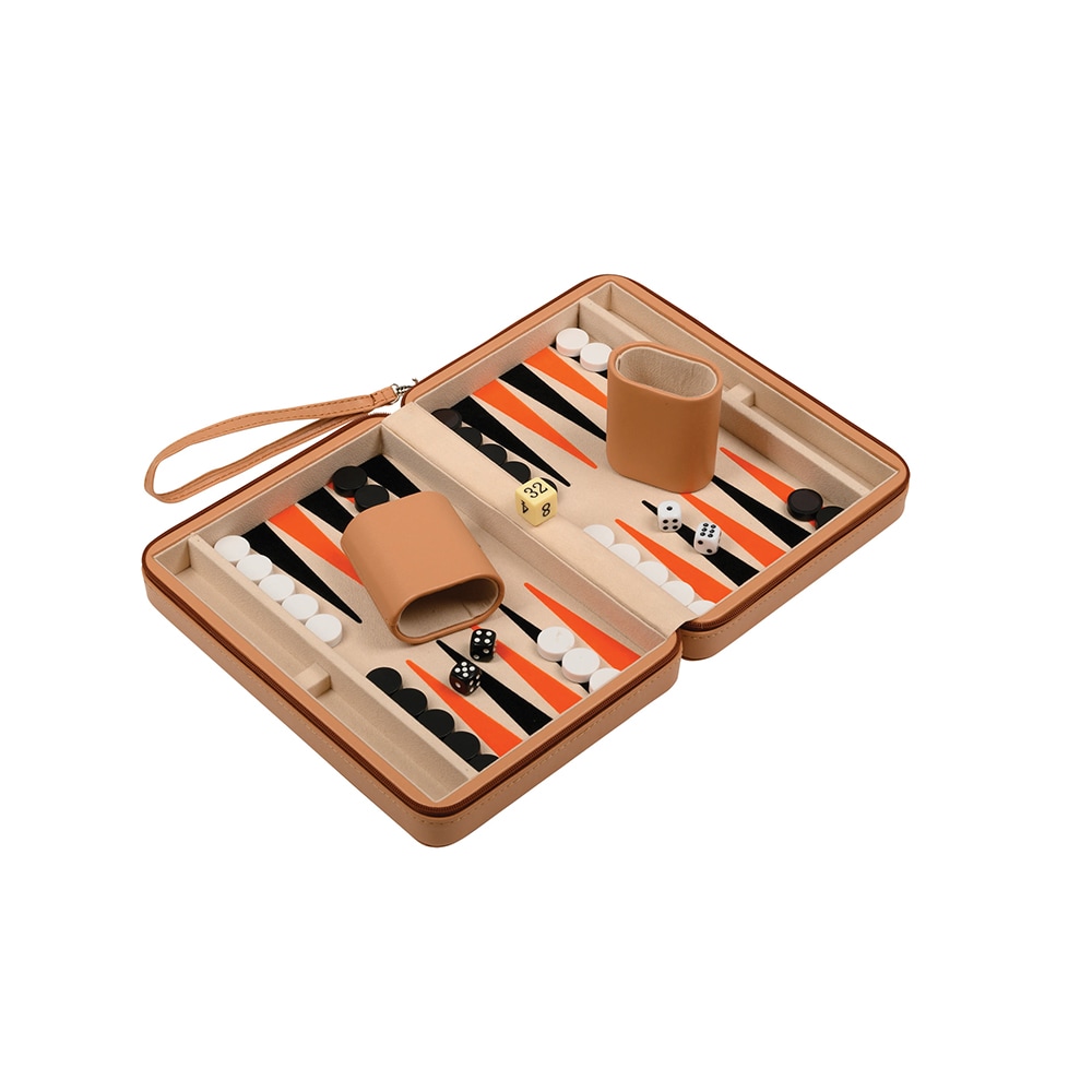 Backgammon Leros öppnat spelbräde med magnetiska pjäser, tärningar och tärningsbägare